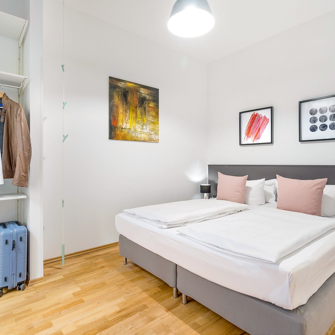 One Bedroom Apartment