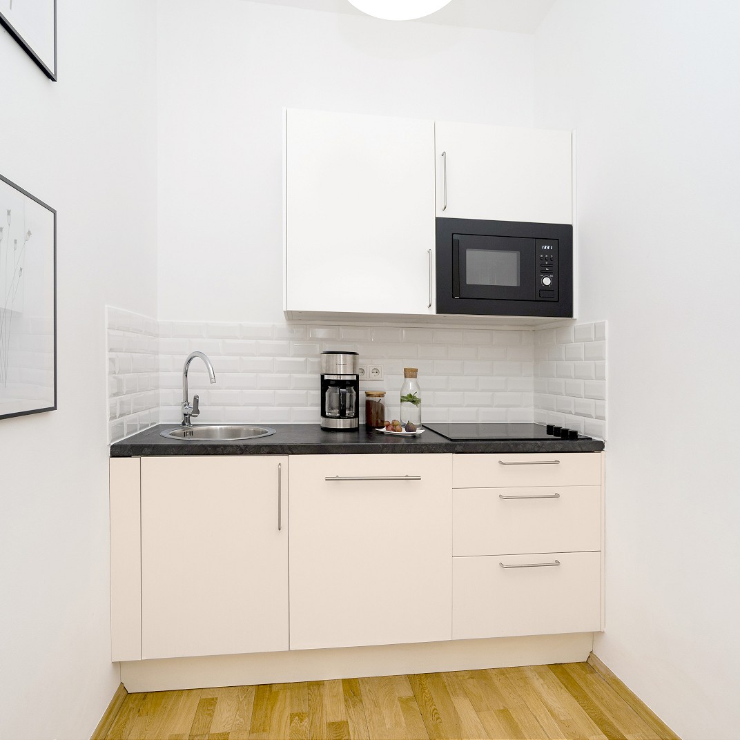 One Bedroom Apartment