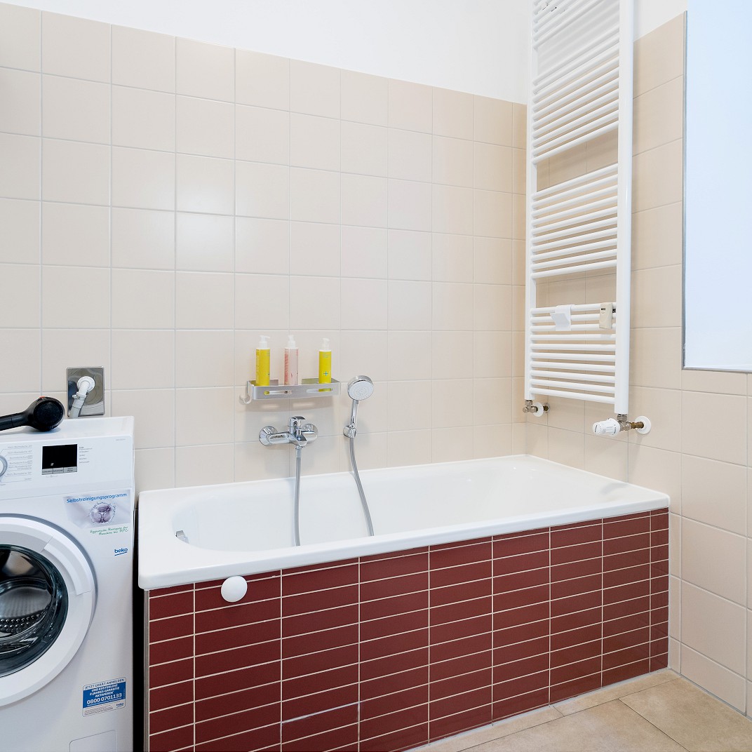 One Bedroom Apartment