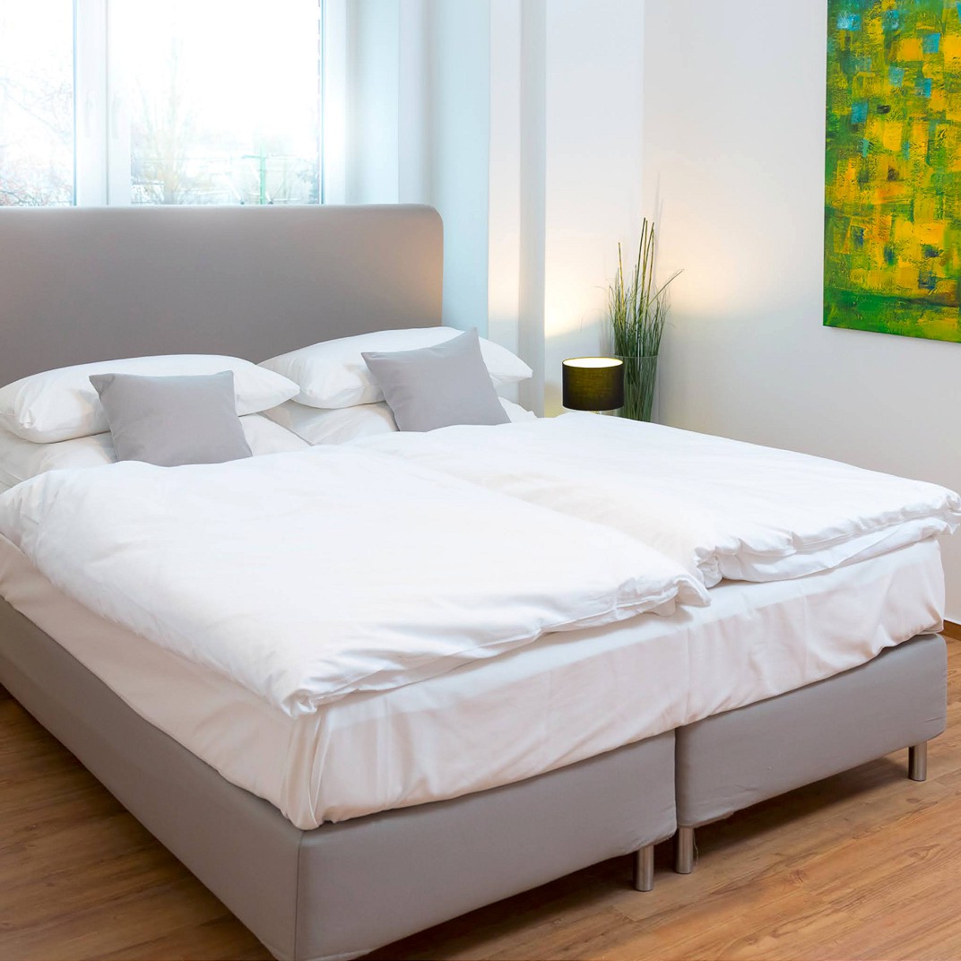 Five Bedroom Connection Apartment